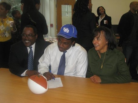 179294_1621725618092_1084999598_31345486_6625366_n_medium