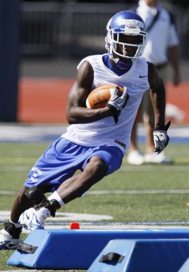 40242_149833575028403_100000052846472_464045_2377583_n_medium